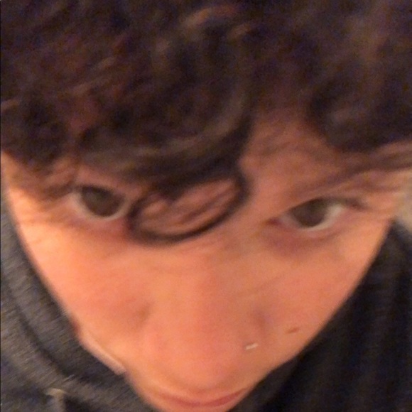 Meet your Posher, Alexander - Picture 1 of 1